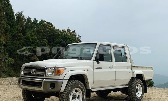 Buy Used Toyota Land Cruiser Other Car in Port Moresby in National Capital District Buy Used Toyota Land Cruiser Other Car in Port Moresby in National Capital District