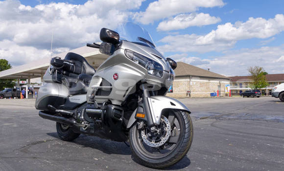 Buy Used Honda GOLD WING Other Bike in Port Moresby in National Capital District Buy Used Honda GOLD WING Other Bike in Port Moresby in National Capital District