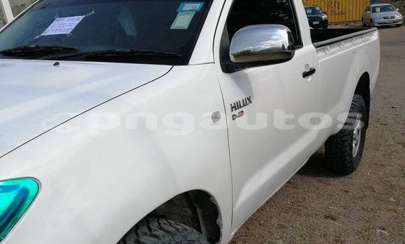Acheter Occasion Voiture Toyota Hilux Blanc à Port Moresby, National Capital District Acheter Occasion Voiture Toyota Hilux Blanc à Port Moresby, National Capital District