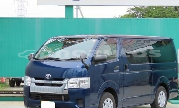 Buy Used Toyota Hiace Blue Car in Port Moresby in National Capital District Buy Used Toyota Hiace Blue Car in Port Moresby in National Capital District