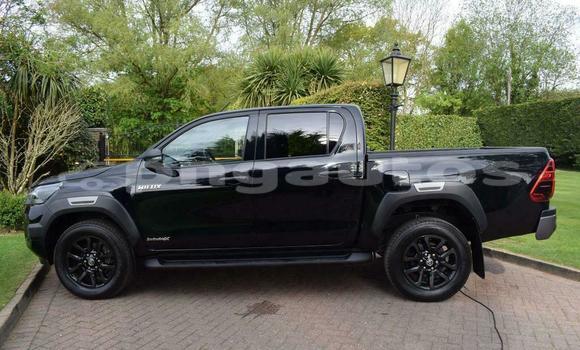 Buy Used Toyota Hilux Black Car in Port Moresby in National Capital District Buy Used Toyota Hilux Black Car in Port Moresby in National Capital District