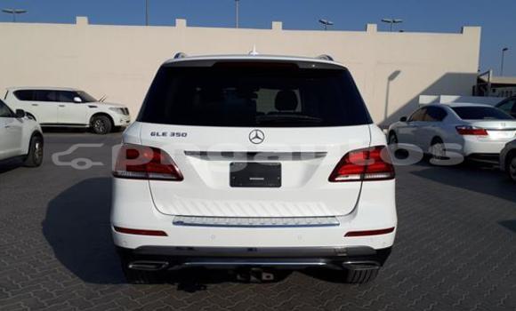 Buy Used Mercedes-Benz GLE White Car in Lae in Morobe Buy Used Mercedes-Benz GLE White Car in Lae in Morobe