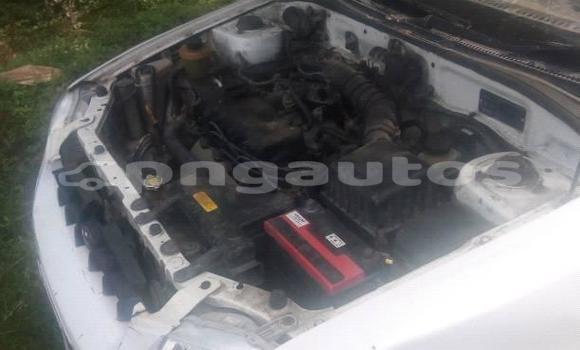 Buy Used Hyundai Accent White Car in Port Moresby in National Capital District Buy Used Hyundai Accent White Car in Port Moresby in National Capital District