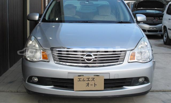 Buy Import Nissan Bluebird Sylphy White Car in Port Moresby in National Capital District Buy Import Nissan Bluebird Sylphy White Car in Port Moresby in National Capital District