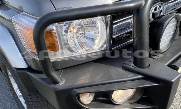 Buy Used Toyota Land Cruiser Black Car in Pomio in East New Britain Buy Used Toyota Land Cruiser Black Car in Pomio in East New Britain