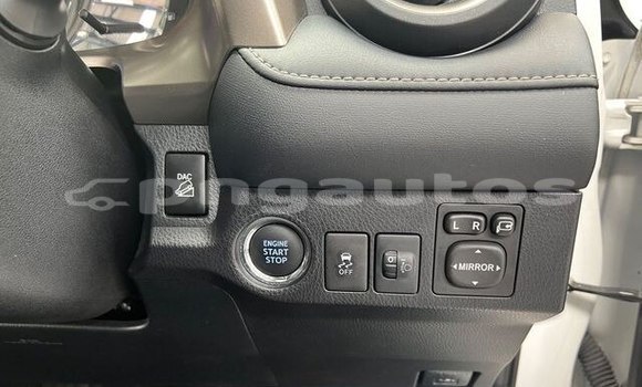 Buy Used Toyota RAV4 White Car in Goroka in Eastern Highlands Buy Used Toyota RAV4 White Car in Goroka in Eastern Highlands