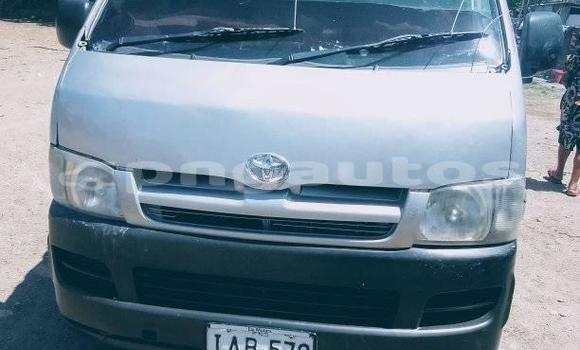 Buy Used Toyota Hiace White Car in Port Moresby in National Capital District Buy Used Toyota Hiace White Car in Port Moresby in National Capital District
