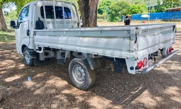 Buy Used Kia K9 White Car in Pomio in East New Britain Buy Used Kia K9 White Car in Pomio in East New Britain