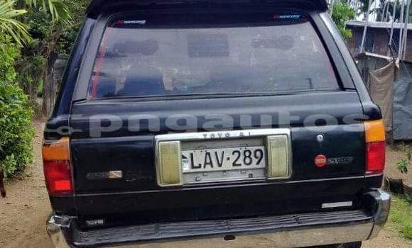 Buy Used Toyota Hilux Black Car in Angoram in East Sepik Buy Used Toyota Hilux Black Car in Angoram in East Sepik
