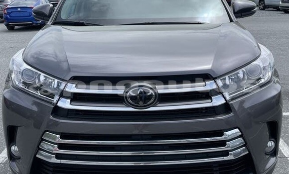Buy Used Toyota Highlander Other Car in Arufa in Western Highlands