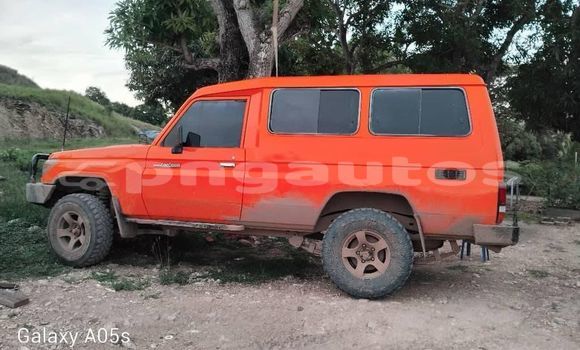 Buy Used Land Rover Defender Other Car in Aitape in Sandaun