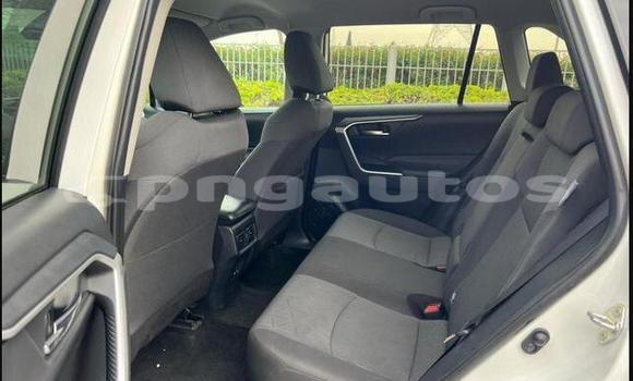 Buy Used Toyota Hilux White Car in Krisa in Sandaun Buy Used Toyota Hilux White Car in Krisa in Sandaun