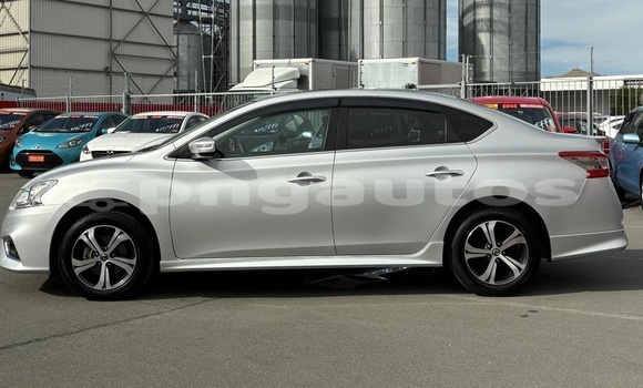 Buy Used Nissan Bluebird Silver Car in Port Moresby in National Capital District Buy Used Nissan Bluebird Silver Car in Port Moresby in National Capital District