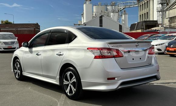 Buy Used Nissan Bluebird Silver Car in Port Moresby in National Capital District Buy Used Nissan Bluebird Silver Car in Port Moresby in National Capital District