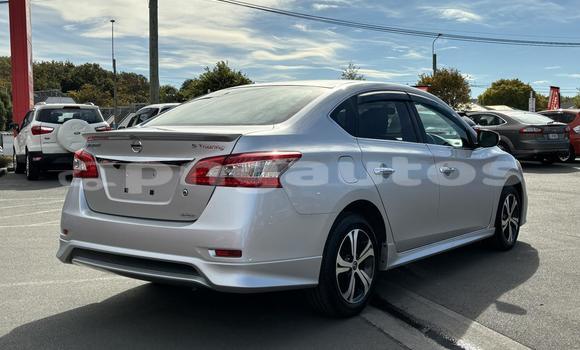 Buy Used Nissan Bluebird Silver Car in Port Moresby in National Capital District Buy Used Nissan Bluebird Silver Car in Port Moresby in National Capital District