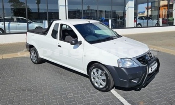 Buy Used Nissan NP 300 White Car in Lae in Morobe Buy Used Nissan NP 300 White Car in Lae in Morobe