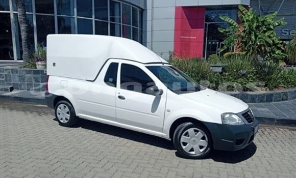 Buy Used Nissan NP 300 White Car in Lae in Morobe Buy Used Nissan NP 300 White Car in Lae in Morobe