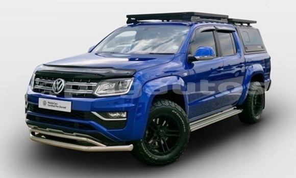 Buy Used Volkswagen Amarok Blue Car in Port Moresby in National Capital District