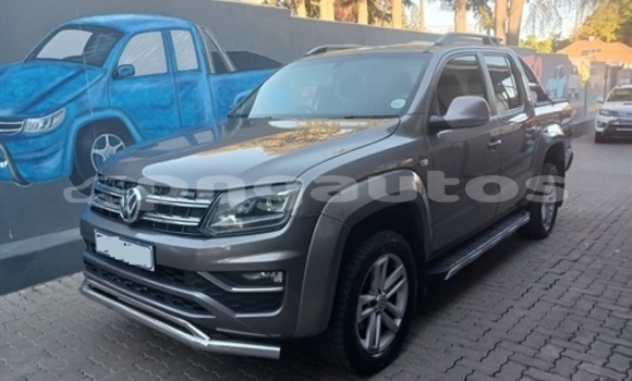 Buy Used Volkswagen Amarok Blue Car in Madang in Madang