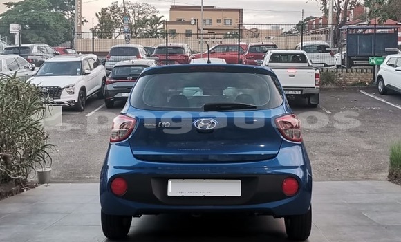 Buy Used Hyundai i10 Blue Car in Port Moresby in National Capital District Buy Used Hyundai i10 Blue Car in Port Moresby in National Capital District