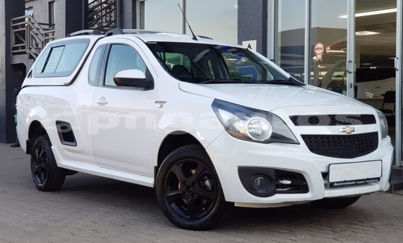 Buy Used Chevrolet SS White Car in Lae in Morobe Buy Used Chevrolet SS White Car in Lae in Morobe