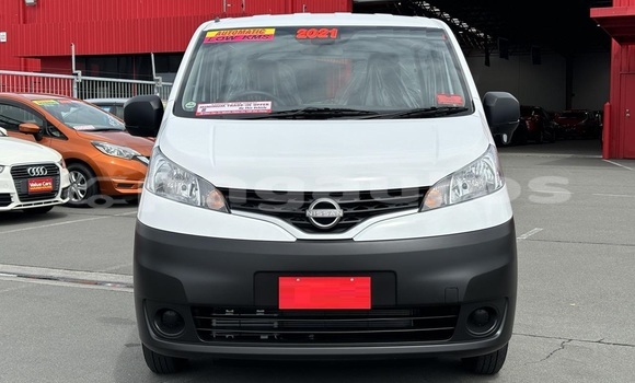 Buy Used Nissan NV200 White Car in Mount Hagen in Western Highlands Buy Used Nissan NV200 White Car in Mount Hagen in Western Highlands