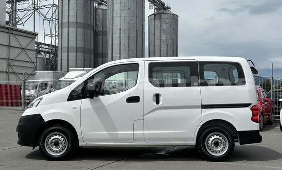 Buy Used Nissan NV200 White Car in Mount Hagen in Western Highlands Buy Used Nissan NV200 White Car in Mount Hagen in Western Highlands