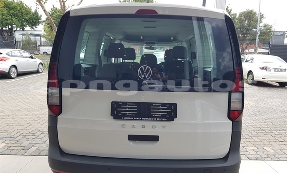 Buy Used Volkswagen Caddy White Car in Buka Town in Autonomous Region of Bougainville Buy Used Volkswagen Caddy White Car in Buka Town in Autonomous Region of Bougainville