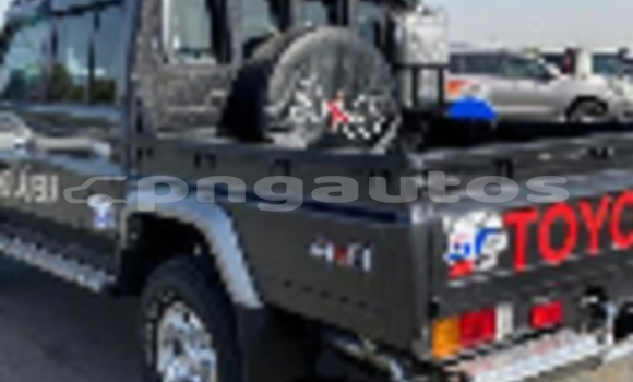 Acheter Occasion Voiture Toyota Land Cruiser Noir à Kimbe, West New Britain Acheter Occasion Voiture Toyota Land Cruiser Noir à Kimbe, West New Britain