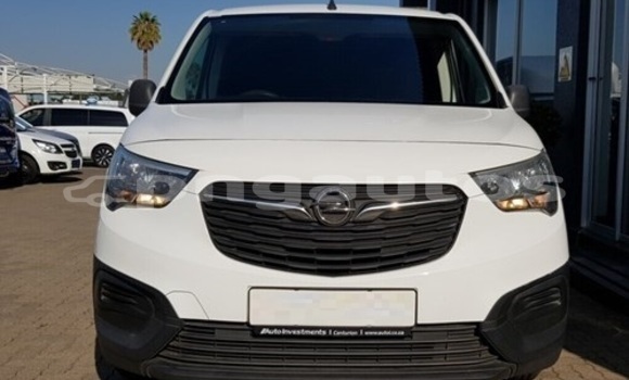 Buy Used Opel Campo White Car in Mendi in Southern Highlands Buy Used Opel Campo White Car in Mendi in Southern Highlands