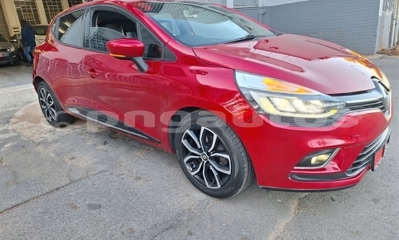 Buy Used Renault Clio Red Car in Lae in Morobe Buy Used Renault Clio Red Car in Lae in Morobe