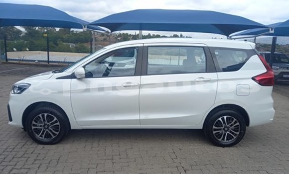 Buy Used Suzuki Ertiga White Car in Lae in Morobe Buy Used Suzuki Ertiga White Car in Lae in Morobe