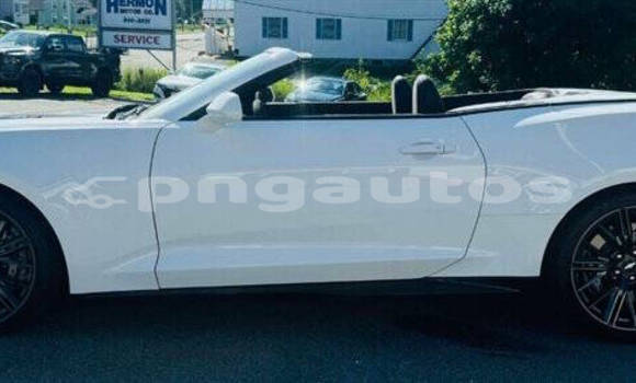Buy Used Chevrolet Camaro White Car in Lae in Morobe Buy Used Chevrolet Camaro White Car in Lae in Morobe