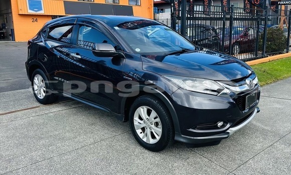 Buy Used Honda Vezel Blue Car in Buka Town in Autonomous Region of Bougainville