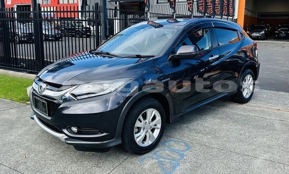 Buy Used Honda Vezel Blue Car in Buka Town in Autonomous Region of Bougainville Buy Used Honda Vezel Blue Car in Buka Town in Autonomous Region of Bougainville