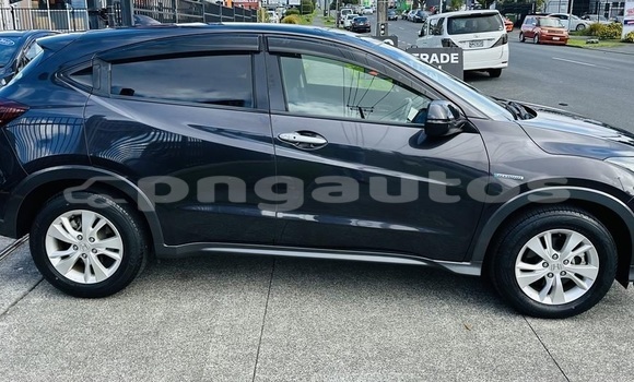 Buy Used Honda Vezel Blue Car in Buka Town in Autonomous Region of Bougainville Buy Used Honda Vezel Blue Car in Buka Town in Autonomous Region of Bougainville