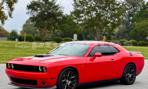 Buy Used Dodge Challenger Red Car in Lae in Morobe Buy Used Dodge Challenger Red Car in Lae in Morobe