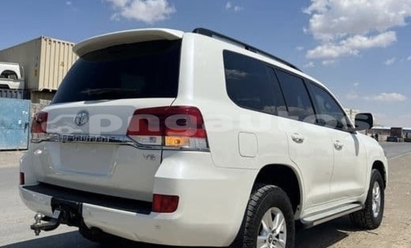 Buy Used Toyota Land Cruiser White Car in Popondetta in Oro Buy Used Toyota Land Cruiser White Car in Popondetta in Oro