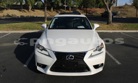 Buy Used Lexus IS White Car in Lae in Morobe Buy Used Lexus IS White Car in Lae in Morobe
