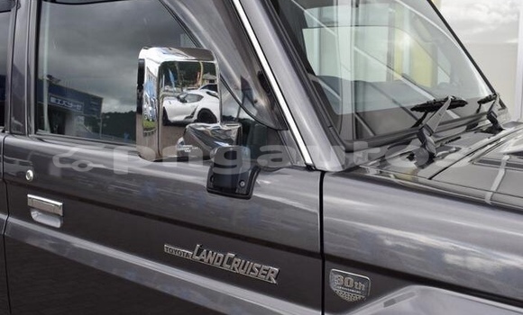 Buy Used Toyota Land Cruiser Black Car in Kimbe in West New Britain Buy Used Toyota Land Cruiser Black Car in Kimbe in West New Britain