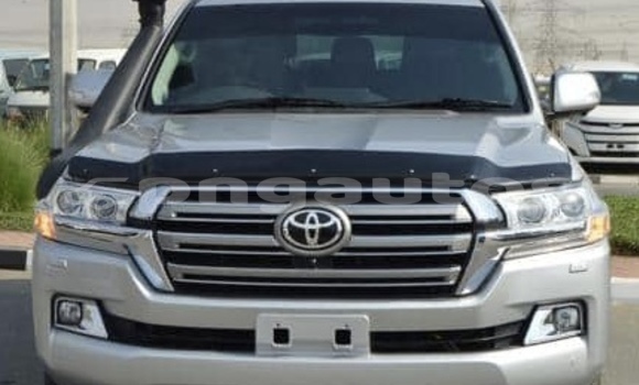 Acheter Occasion Voiture Toyota Land Cruiser Gris à Wewak, East Sepik Acheter Occasion Voiture Toyota Land Cruiser Gris à Wewak, East Sepik