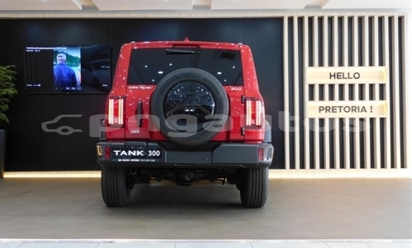 Buy Used GAZ 18 Red Car in Kainantu in Eastern Highlands Buy Used GAZ 18 Red Car in Kainantu in Eastern Highlands