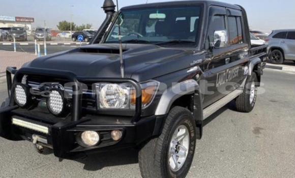 Buy Used Toyota Land Cruiser Black Car in Kimbe in West New Britain Buy Used Toyota Land Cruiser Black Car in Kimbe in West New Britain