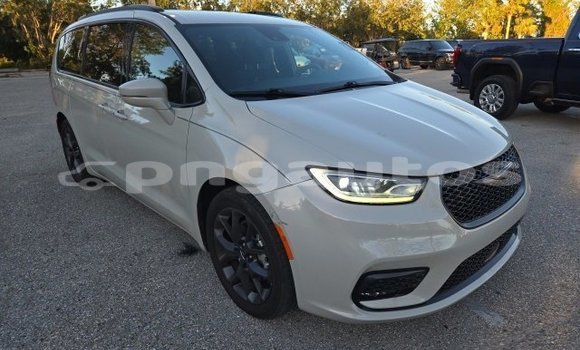 Acheter Occasion Voiture Chrysler Pacifica Blanc à Port Moresby, National Capital District Acheter Occasion Voiture Chrysler Pacifica Blanc à Port Moresby, National Capital District