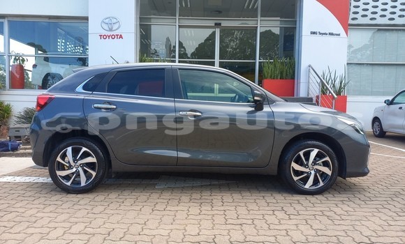 Buy Used Toyota Starlet Blue Car in Lae in Morobe Buy Used Toyota Starlet Blue Car in Lae in Morobe