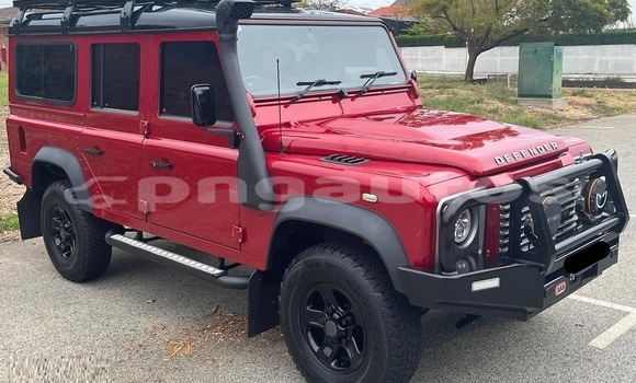 Buy Used Land Rover Defender Red Car in Port Moresby in National Capital District Buy Used Land Rover Defender Red Car in Port Moresby in National Capital District