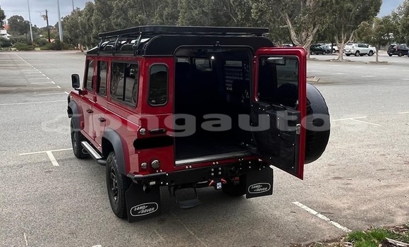 Buy Used Land Rover Defender Red Car in Port Moresby in National Capital District Buy Used Land Rover Defender Red Car in Port Moresby in National Capital District