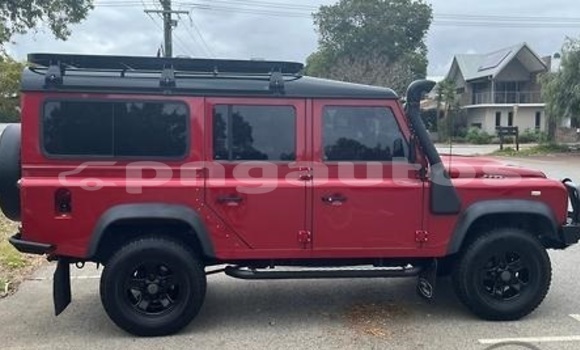 Buy Used Land Rover Defender Red Car in Port Moresby in National Capital District Buy Used Land Rover Defender Red Car in Port Moresby in National Capital District