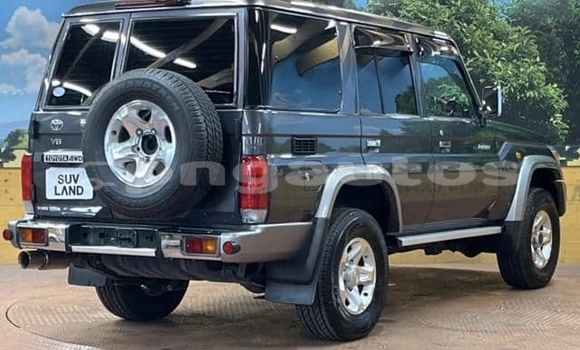 Buy Used Toyota Land Cruiser Black Car in Wau in Morobe Buy Used Toyota Land Cruiser Black Car in Wau in Morobe