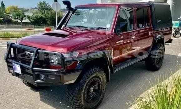 Buy Used Toyota LITEACE Other Truck in Port Moresby in National Capital District Buy Used Toyota LITEACE Other Truck in Port Moresby in National Capital District